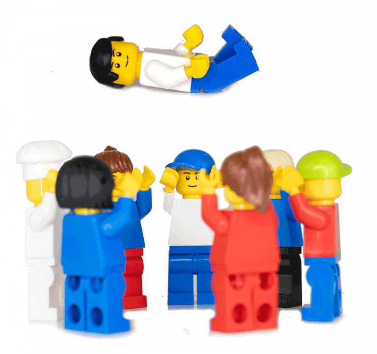 3C - Team hypes their leader symbolised by Lego®